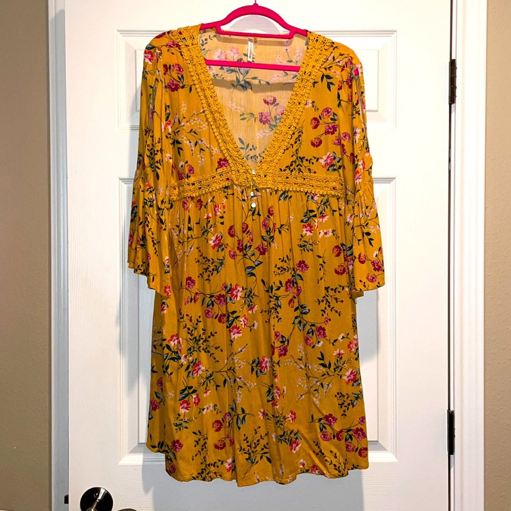 Like New Mittoshop Vintage-inspired, Boutique find Floral flowy dress sz Medium